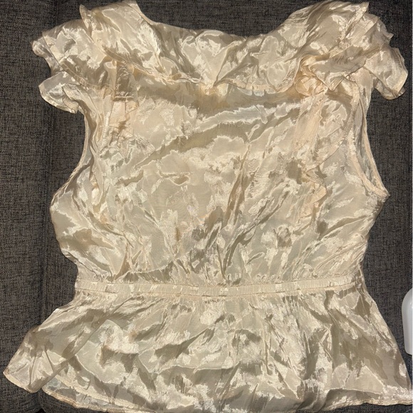Cream Ruffled Blouse - Picture 4 of 8